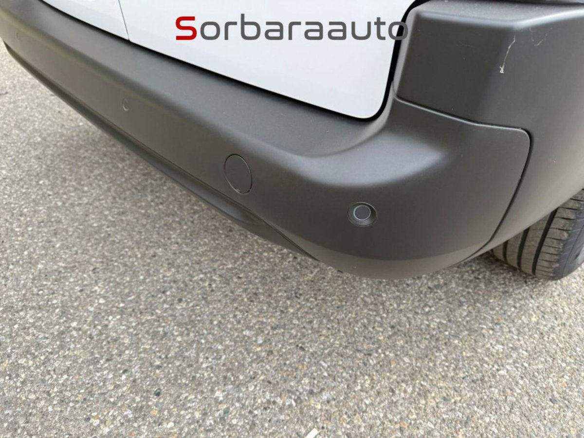 Fiat Doblò Furgone crew cab 1.5 bluehdi 100cv (9)