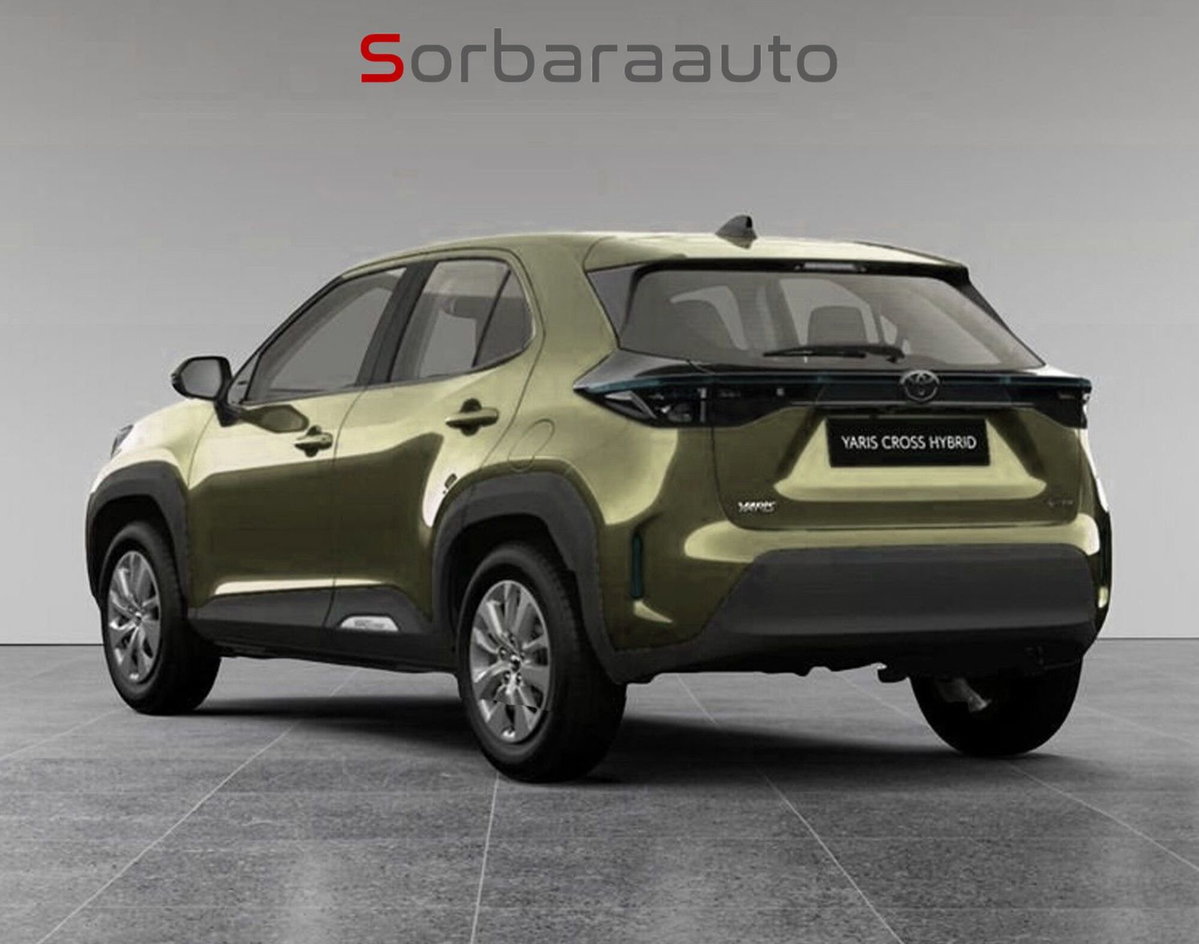 Toyota Yaris Cross Active fwd 115cv e-cvt (3)