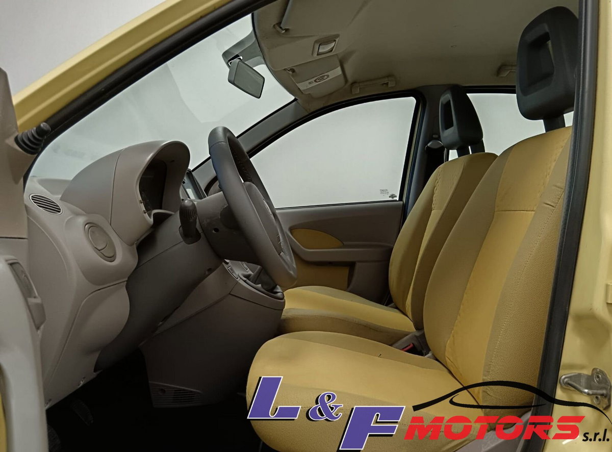 Fiat Panda 1.2 Dynamic (13)