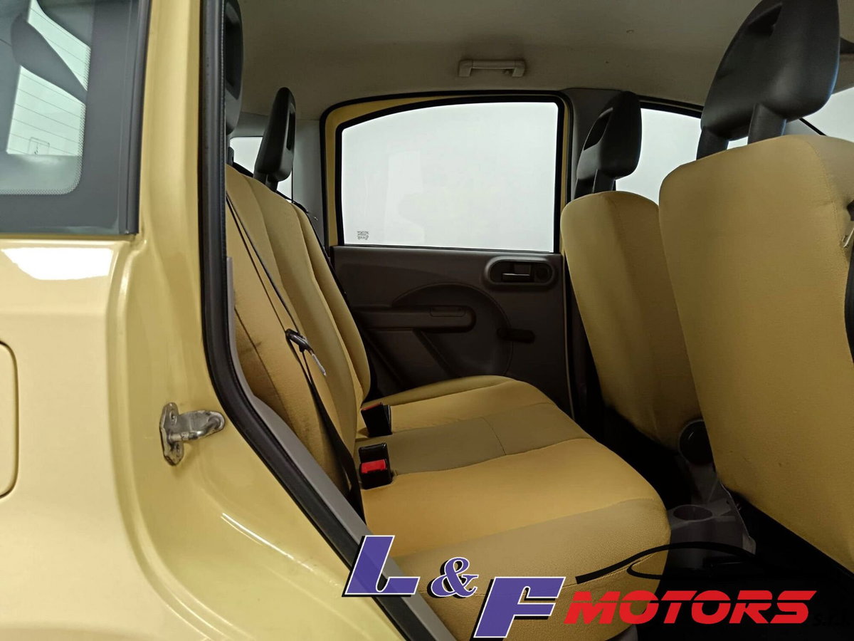 Fiat Panda 1.2 Dynamic (16)