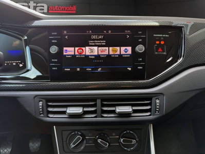 Volkswagen Polo 1.0 tsi Life 95cv (14)