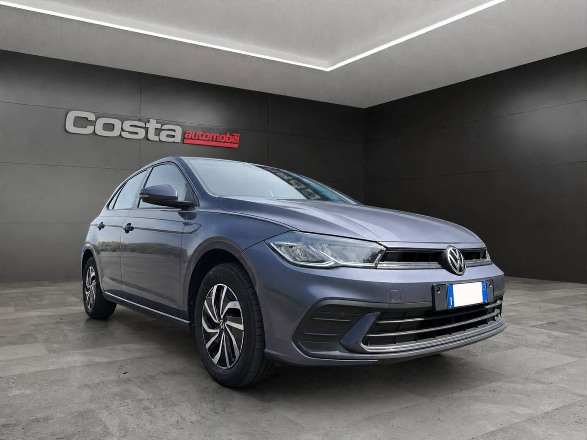 Volkswagen Polo 1.0 tsi Life 95cv (9)