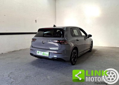 Volkswagen Golf 2.0 TDI 150 CV DSG SCR R-Line (11)