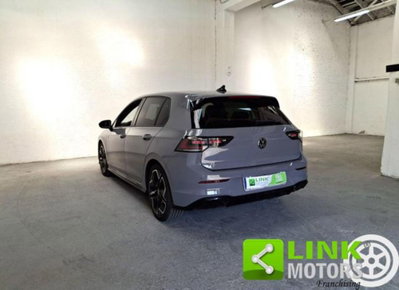 Volkswagen Golf 2.0 TDI 150 CV DSG SCR R-Line (13)