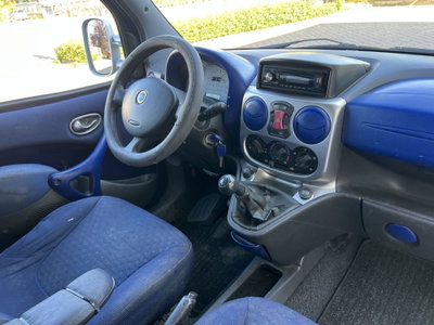 Fiat Doblò 1.9 JTD cat Active (12)