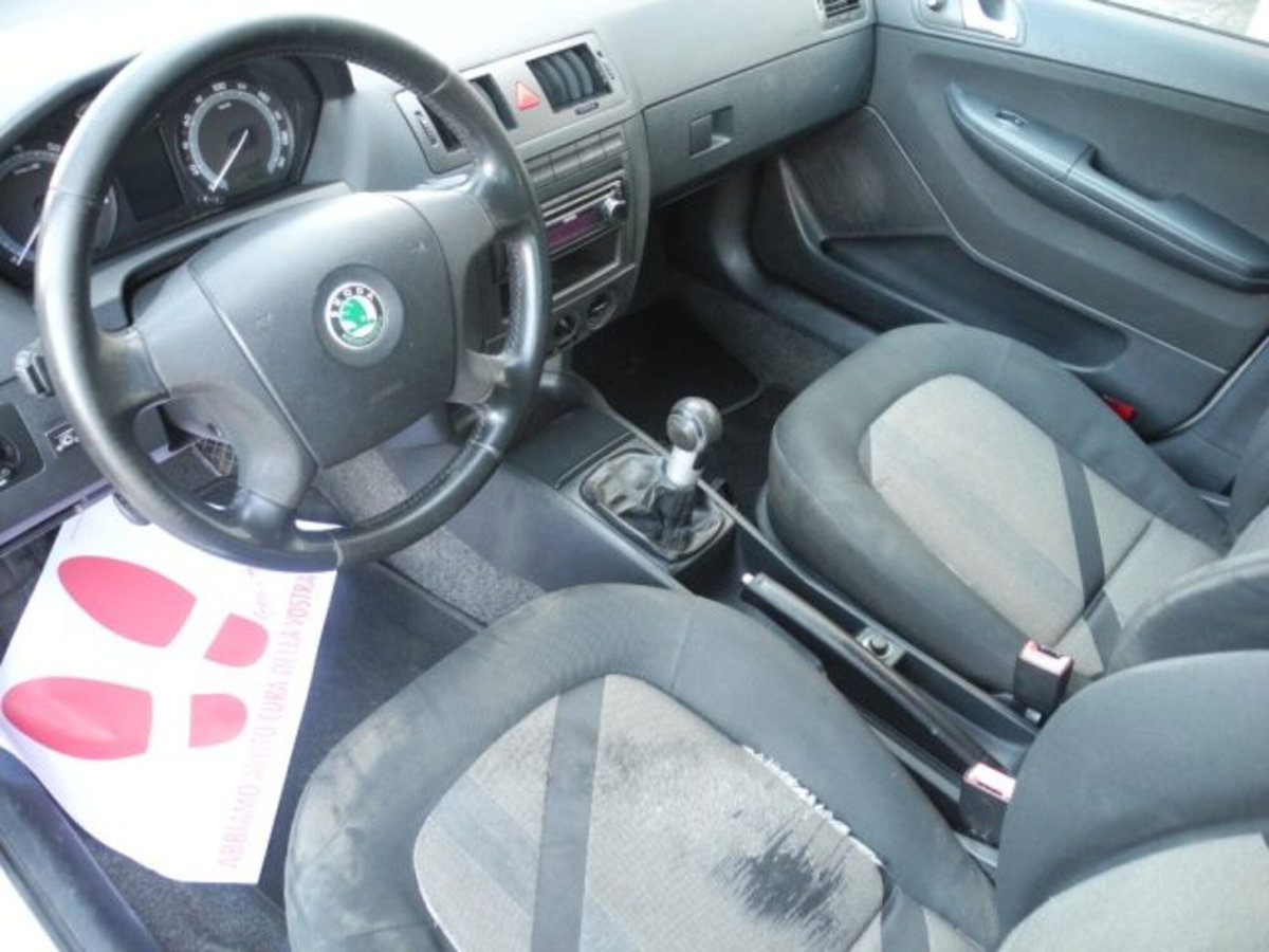 Skoda Fabia Station Wagon 1.4 Wagon Style GPLine (9)