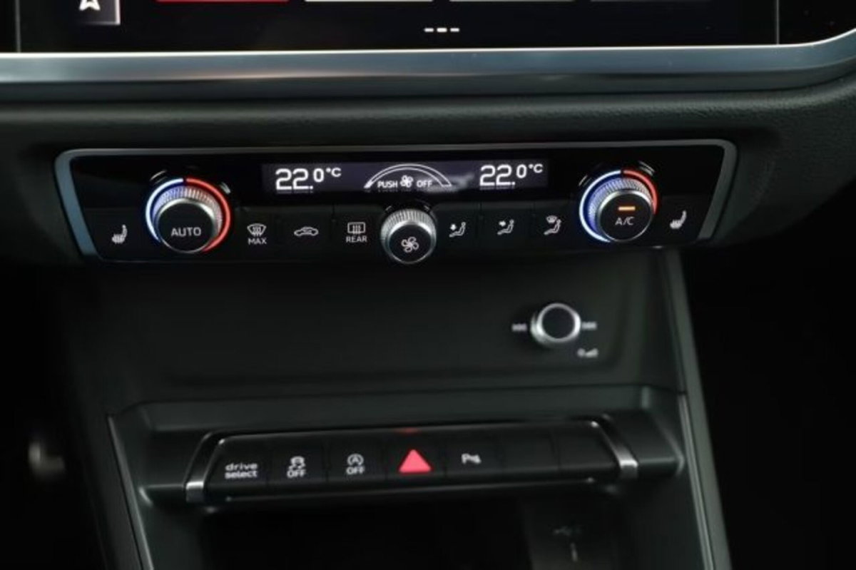 Audi Q3 Sportback 35 TFSI S line edition (10)