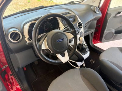 Ford Ka 1.2 8V 69CV Titanium (13)