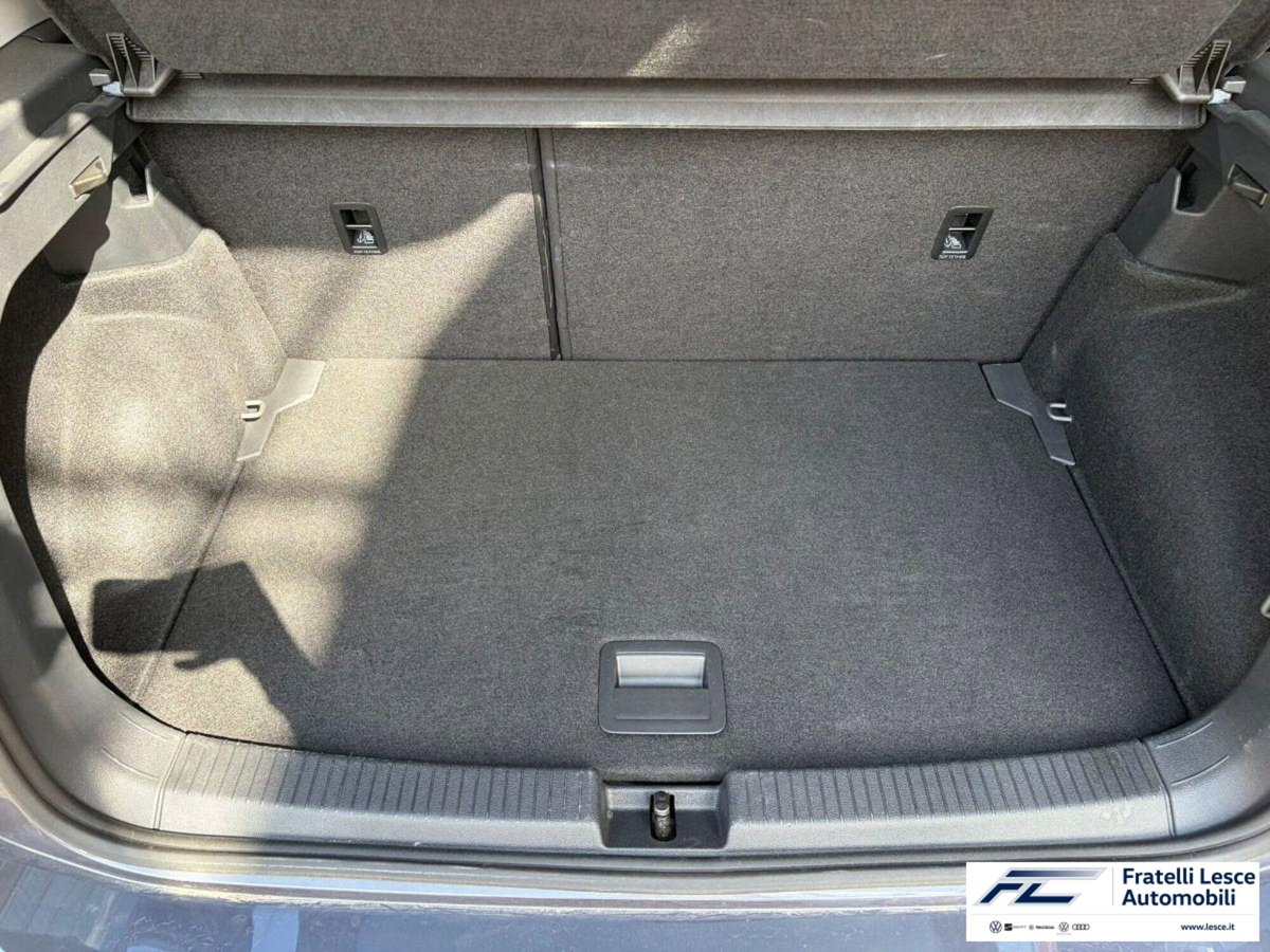 Volkswagen T-Cross 1.0 tsi Life 95cv (12)