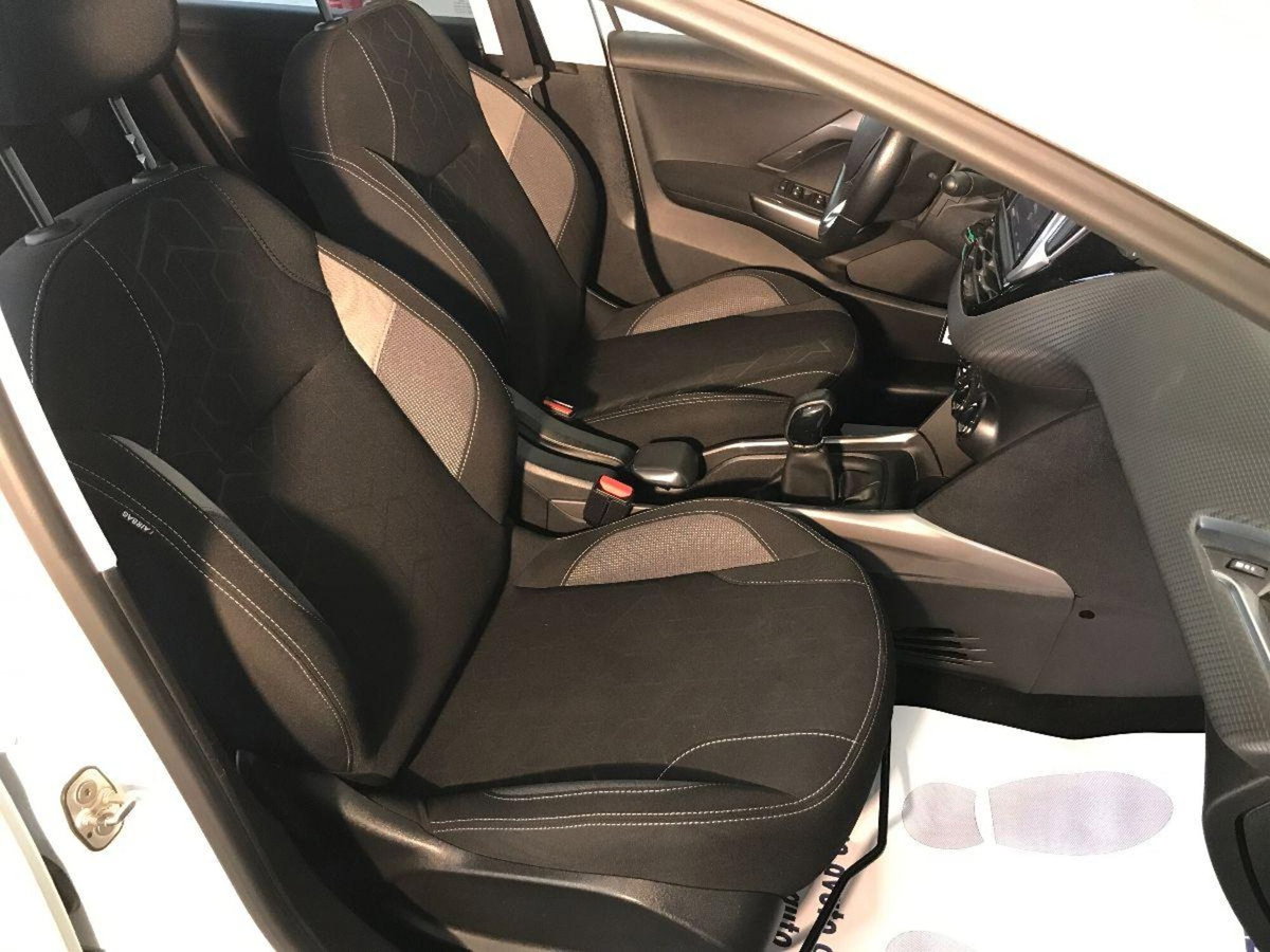 Peugeot 2008 75 Active (18)