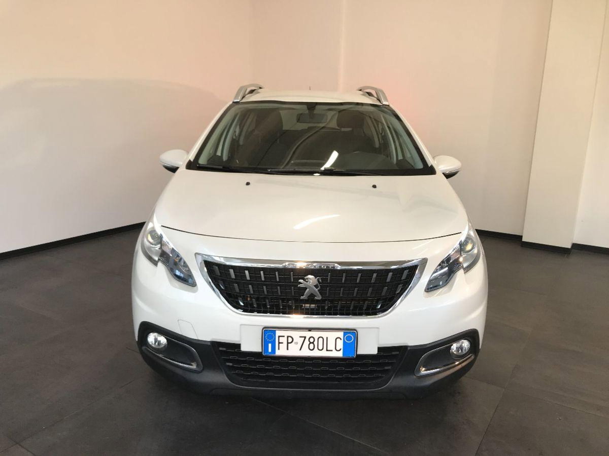 Peugeot 2008 75 Active (2)