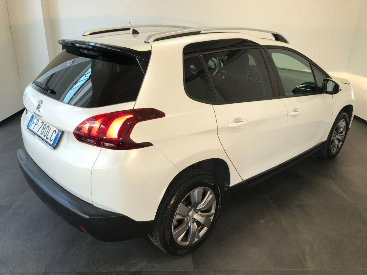Peugeot 2008 75 Active (4)