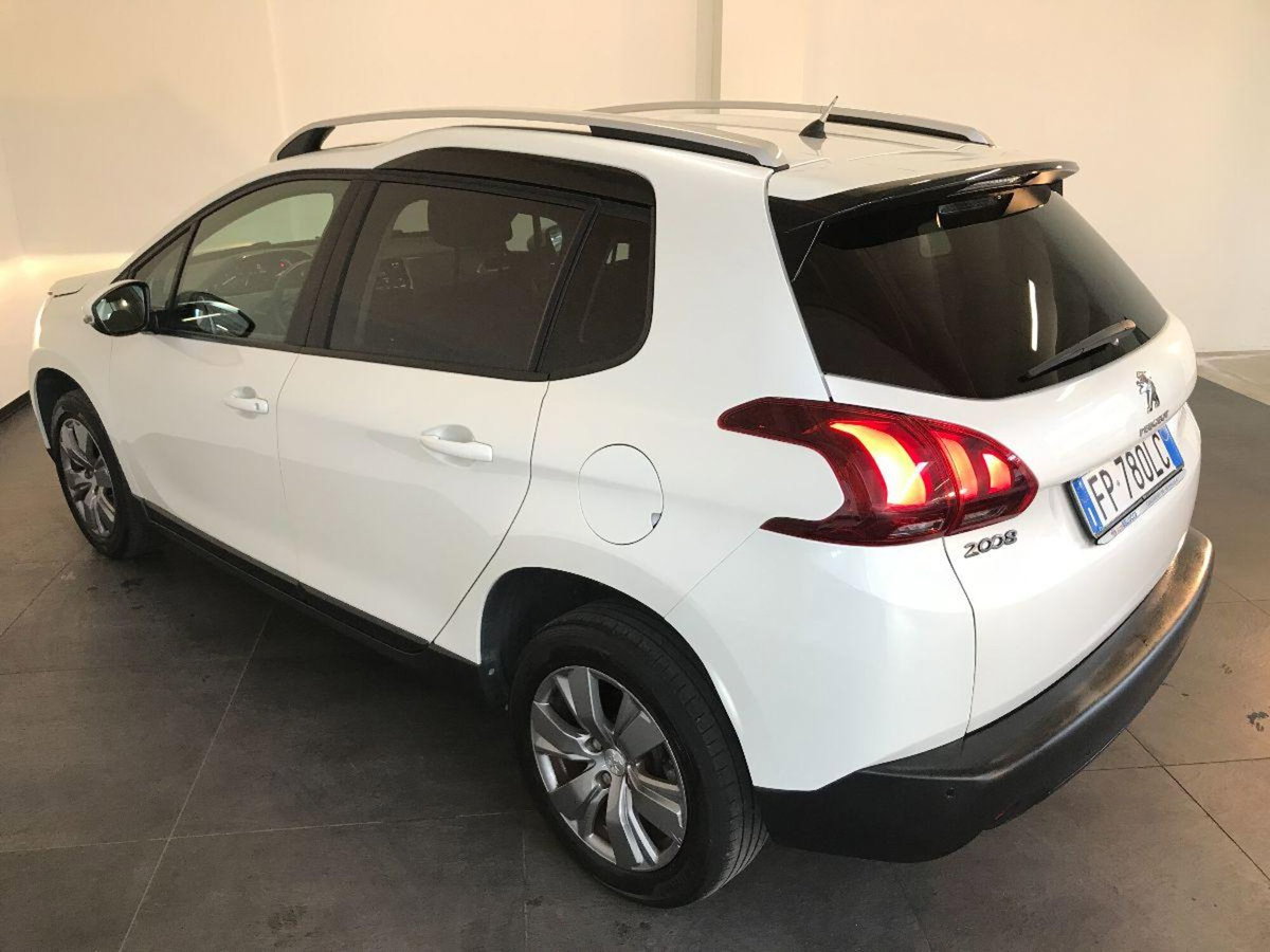 Peugeot 2008 75 Active (5)