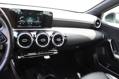 Mercedes-Benz Classe A 180 d Automatic Executive (13)