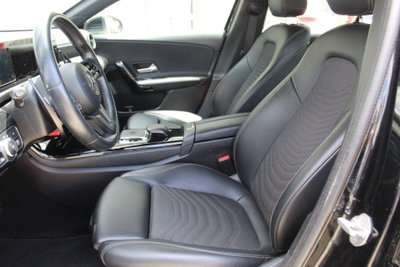 Mercedes-Benz Classe A 180 d Automatic Executive (9)