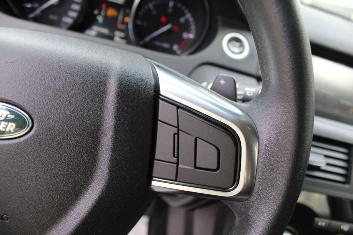 Land Rover Discovery Sport 2.0 TD4 150 CV Pure (13)