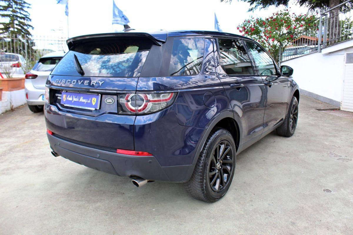 Land Rover Discovery Sport 2.0 TD4 150 CV Pure (5)