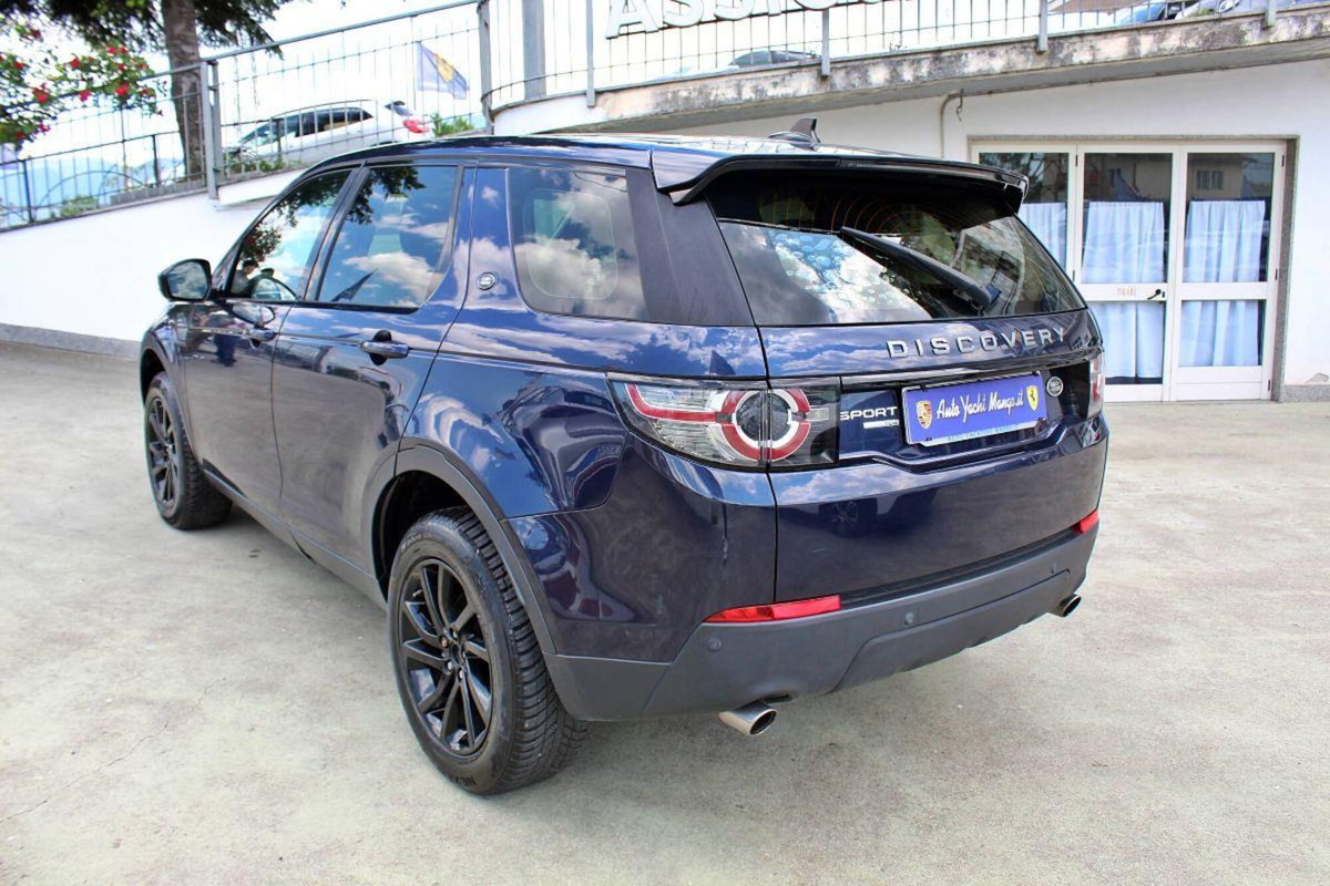 Land Rover Discovery Sport 2.0 TD4 150 CV Pure (7)