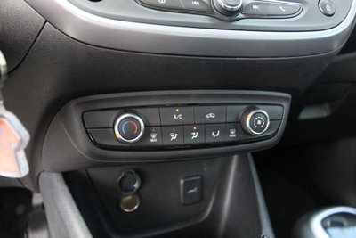 Opel Crossland X 1.5 ECOTEC D 102 CV Start&Stop Advance (15)