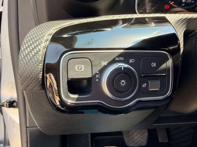Mercedes-Benz Classe A Sedan 180 d Automatic 4p. Business (17)