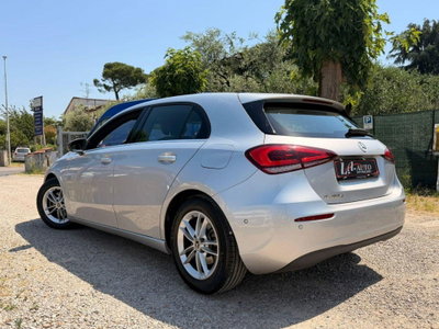 Mercedes-Benz Classe A Sedan 180 d Automatic 4p. Business (3)