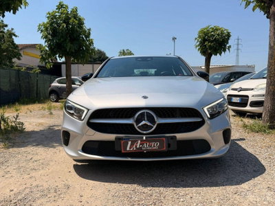 Mercedes-Benz Classe A Sedan 180 d Automatic 4p. Business (5)