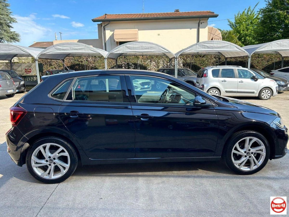 Volkswagen Polo 1.0 tsi Style 95cv (6)