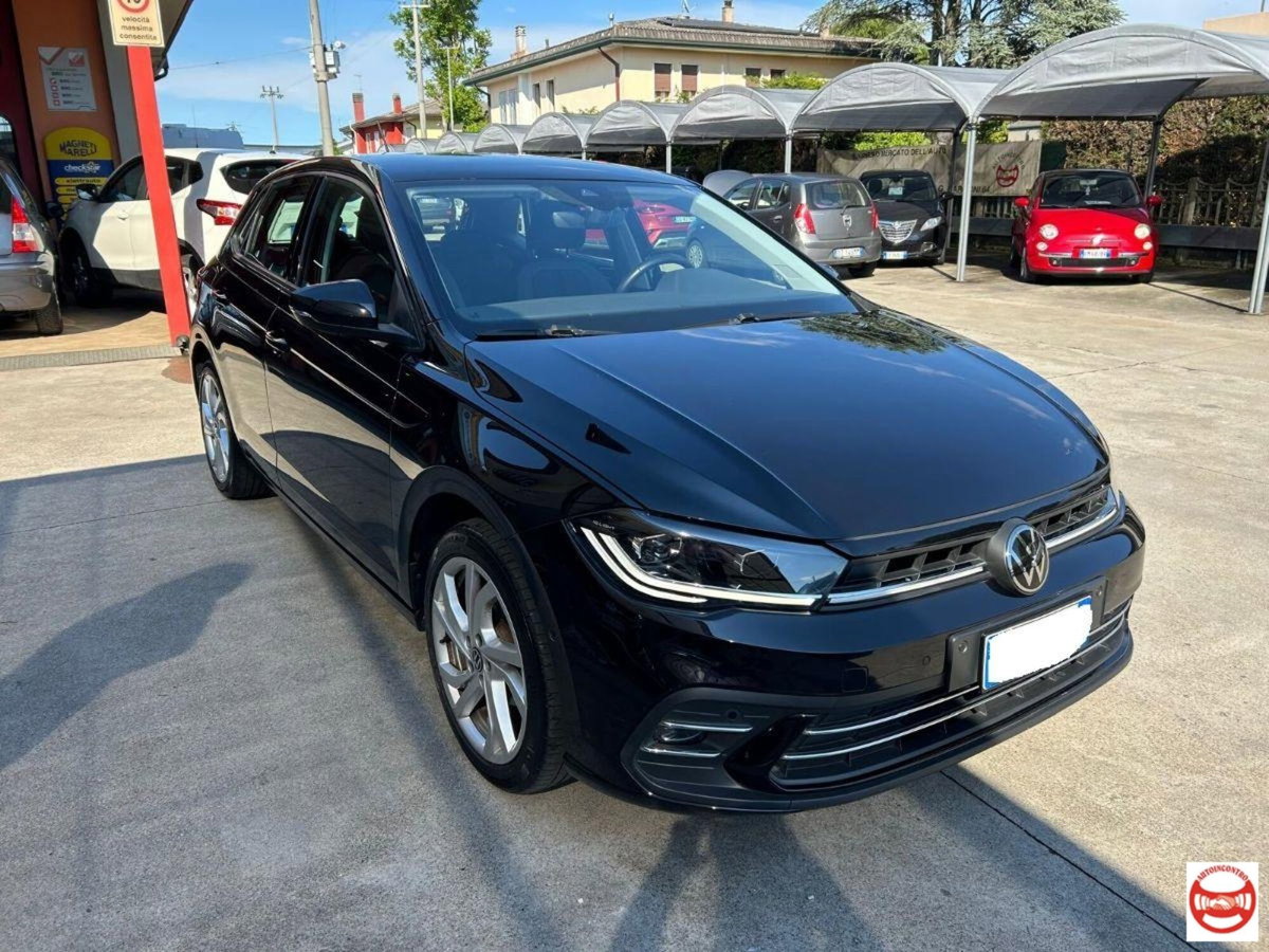 Volkswagen Polo 1.0 tsi Style 95cv (7)