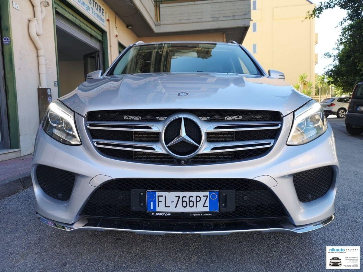 Mercedes-Benz GLE SUV 250 d 4Matic Premium (2)