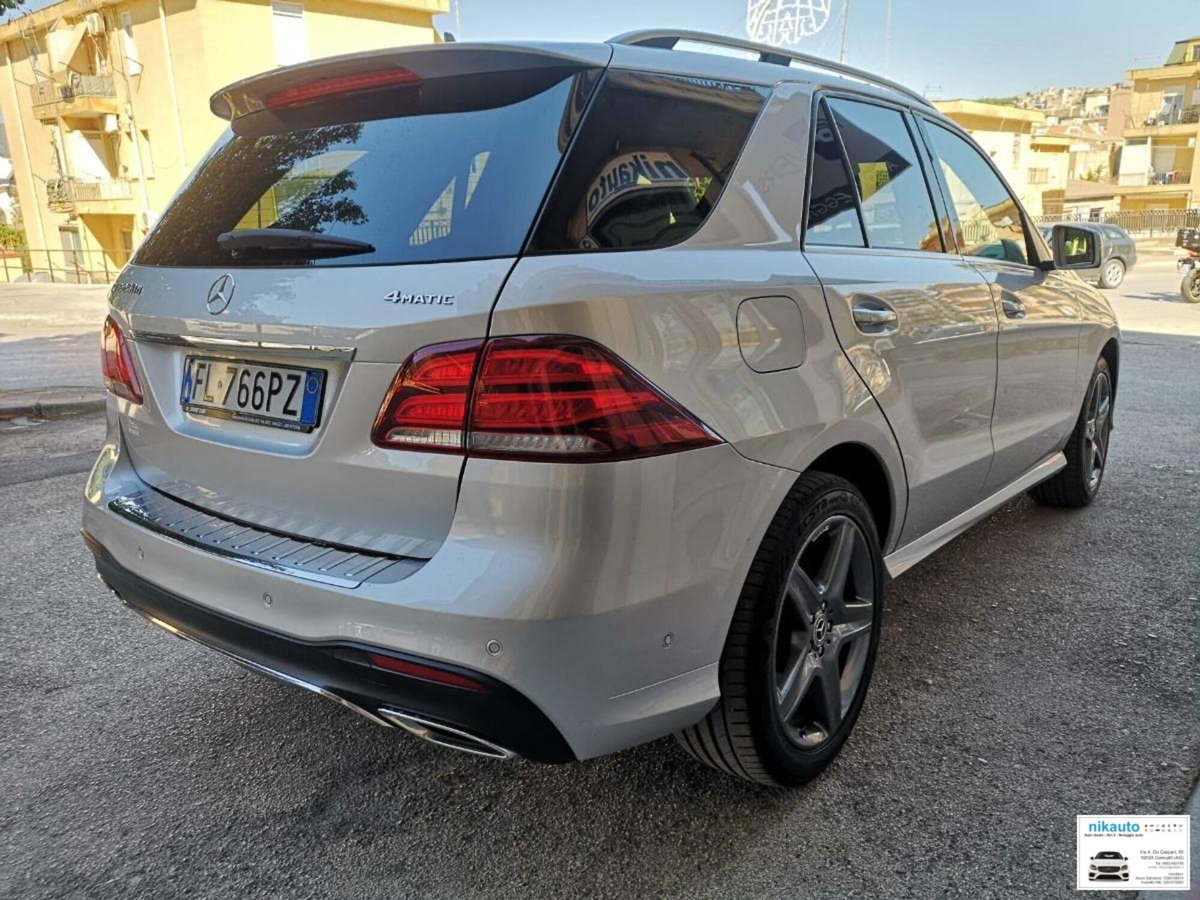 Mercedes-Benz GLE SUV 250 d 4Matic Premium (5)