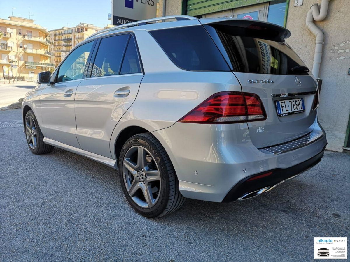 Mercedes-Benz GLE SUV 250 d 4Matic Premium (7)