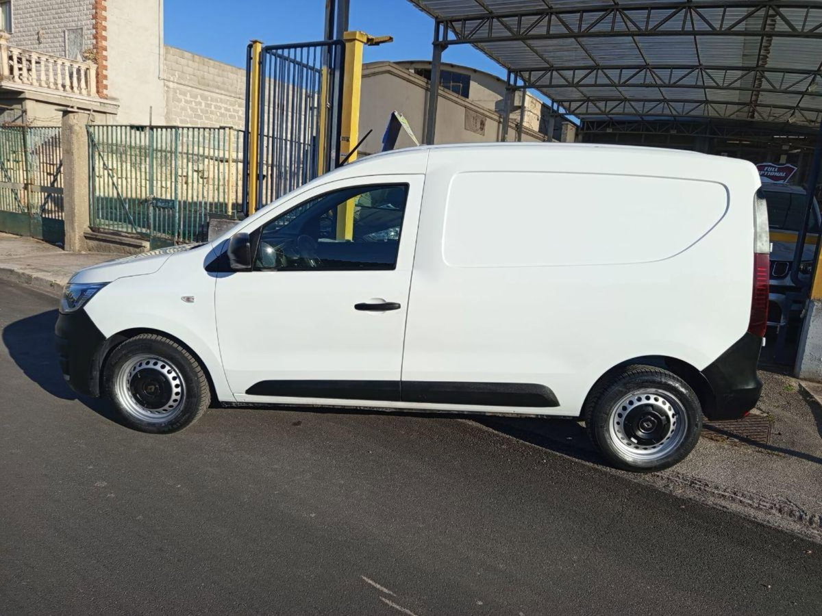 Renault Kangoo Blue dCi 95CV Express Furgone Ice (4)