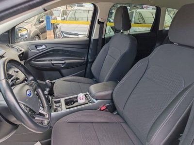 Ford Kuga 1.5 TDCI 120 CV S&S 2WD Business (19)