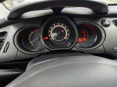 Citroen C3 1.4 HDi 70CV Exclusive (16)
