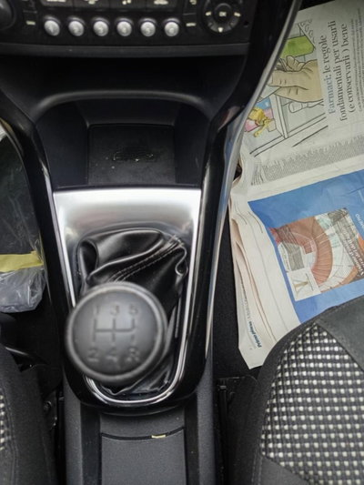 Citroen C3 1.4 HDi 70CV Exclusive (19)