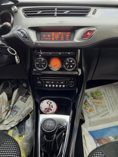 Citroen C3 1.4 HDi 70CV Exclusive (20)