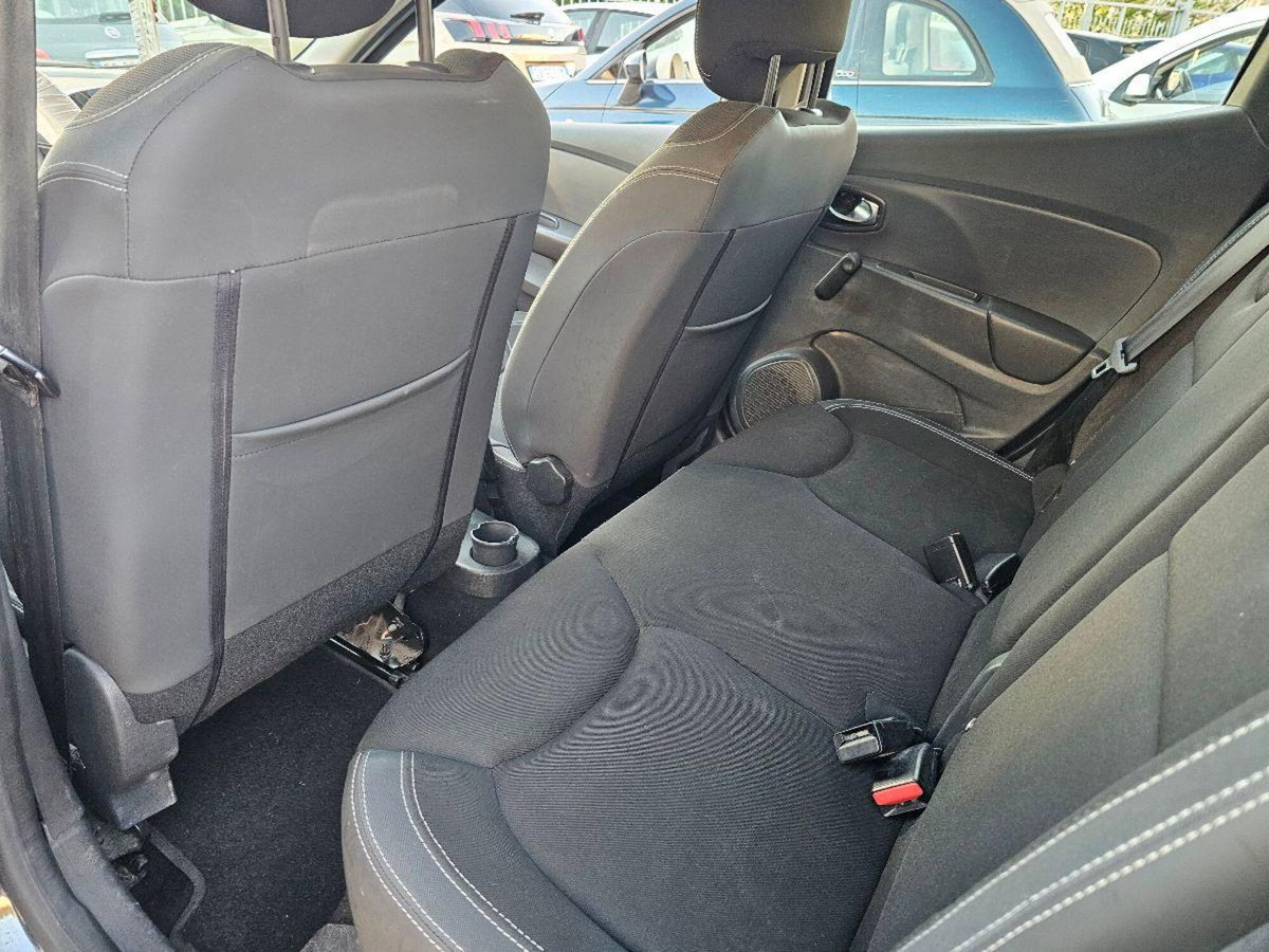 Renault Clio dCi 8V 75 CV Start&Stop 5 porte Energy Intens (12)