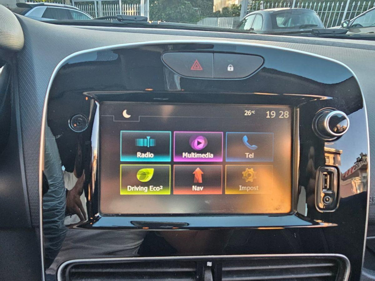 Renault Clio dCi 8V 75 CV Start&Stop 5 porte Energy Intens (19)