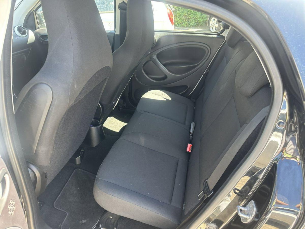 smart forfour forfour 60 1.0 Black Passion (11)
