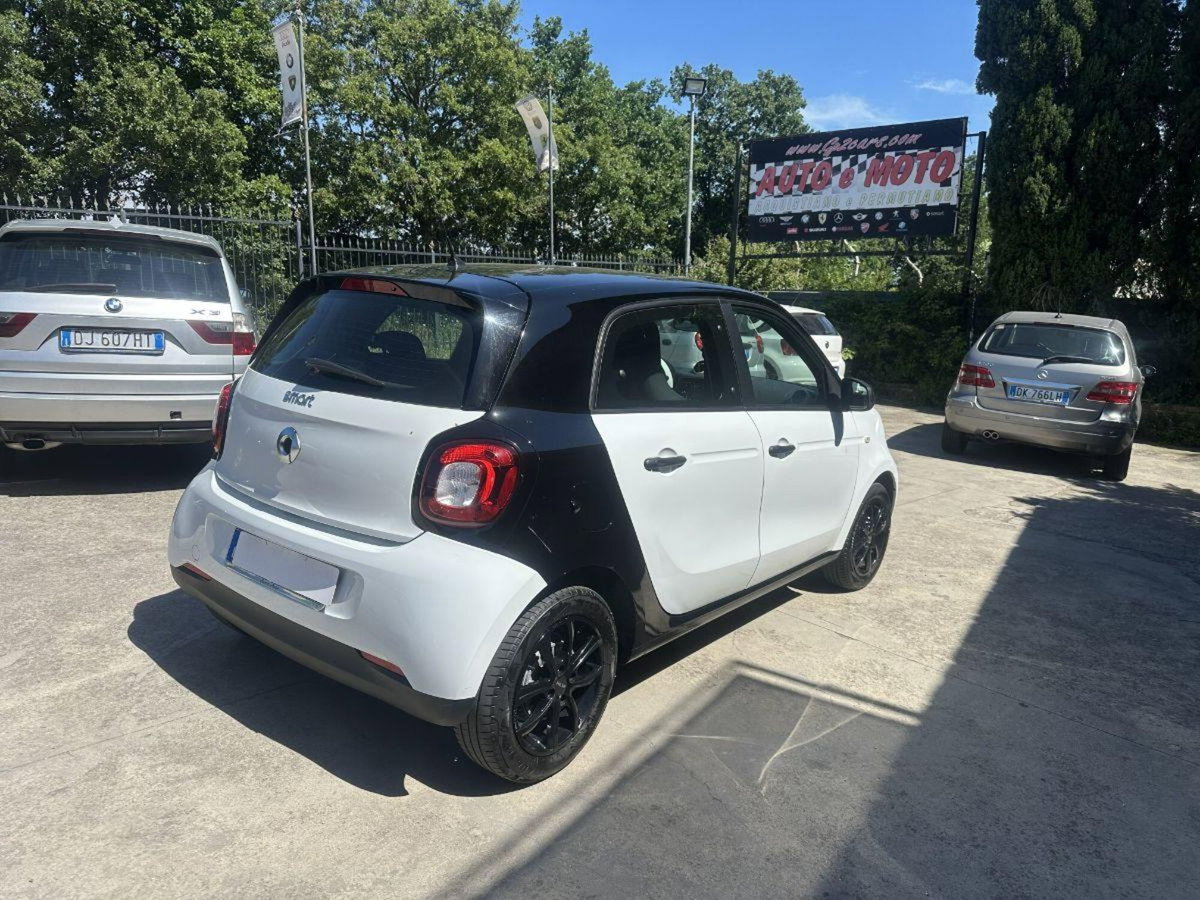 smart forfour forfour 60 1.0 Black Passion (6)