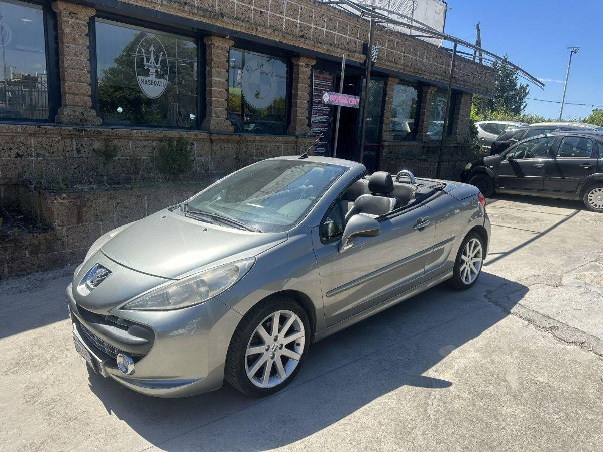 Peugeot 207 Cabrio VTi 120CV CC Roland Garros