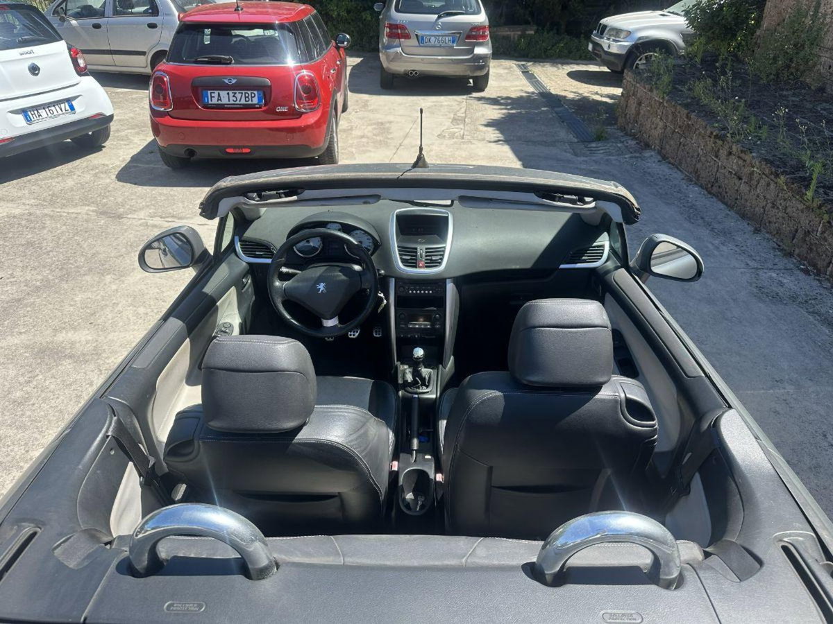 Peugeot 207 Cabrio VTi 120CV CC Roland Garros (12)
