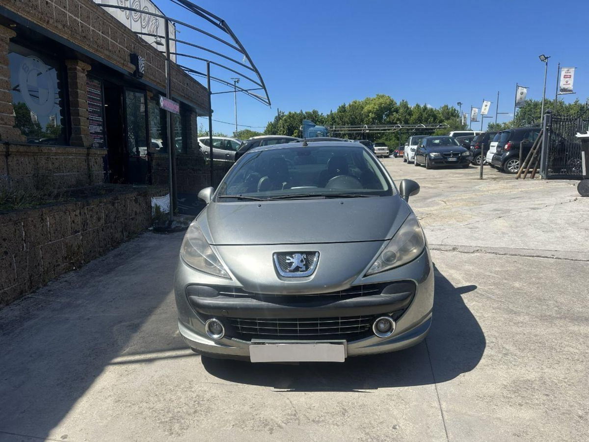 Peugeot 207 Cabrio VTi 120CV CC Roland Garros (2)