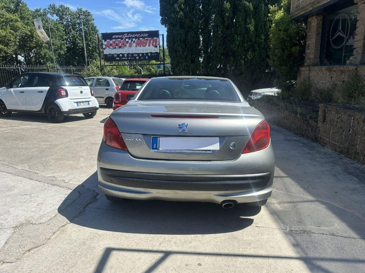 Peugeot 207 Cabrio VTi 120CV CC Roland Garros (6)