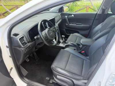 Kia Sportage 1.7 CRDI 2WD Class (6)