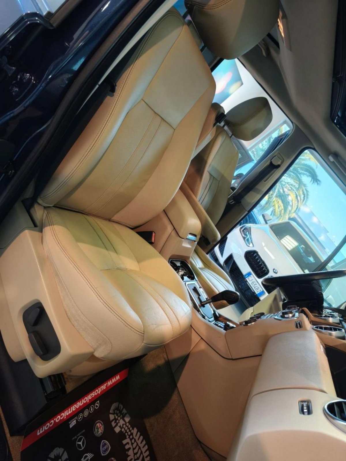 Land Rover Discovery 4 3.0 SDV6 245CV HSE (17)