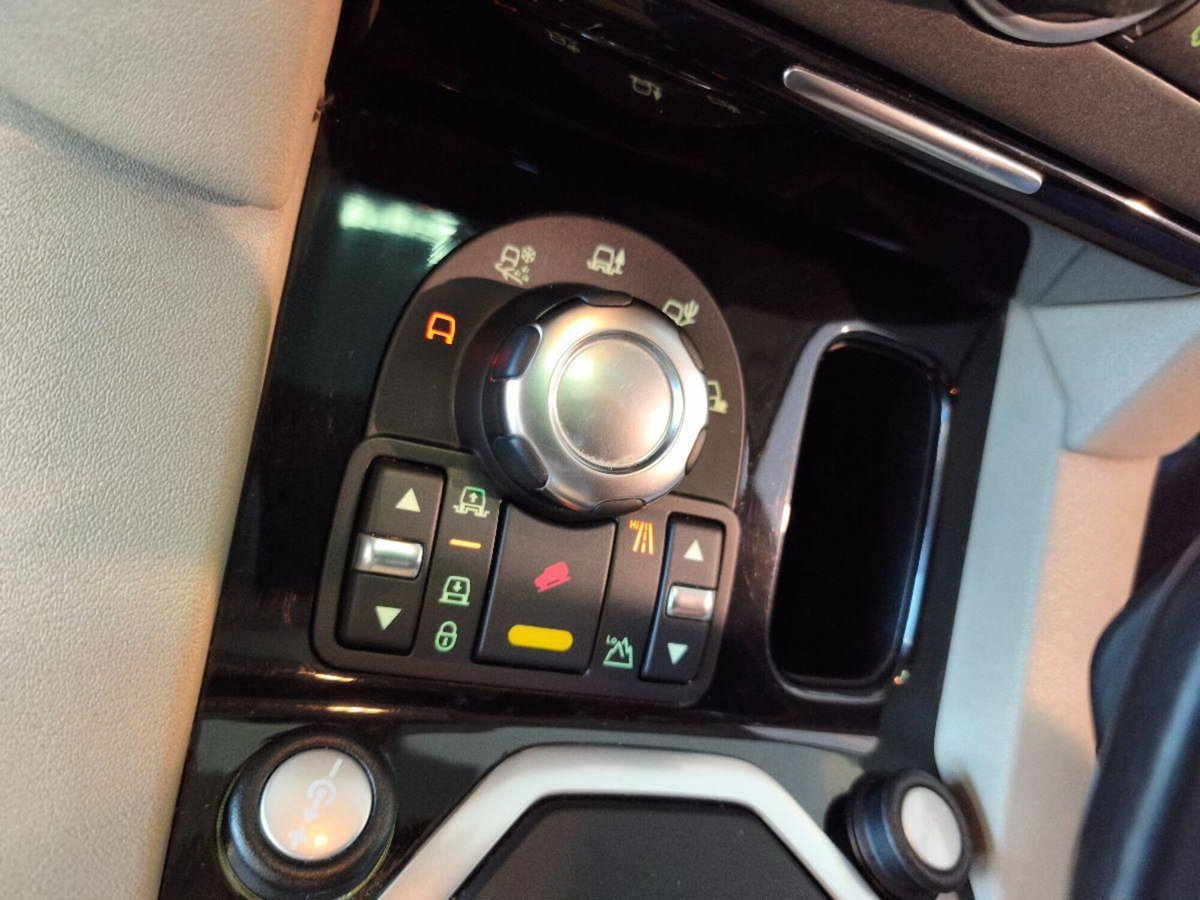 Land Rover Discovery 4 3.0 SDV6 245CV HSE (20)