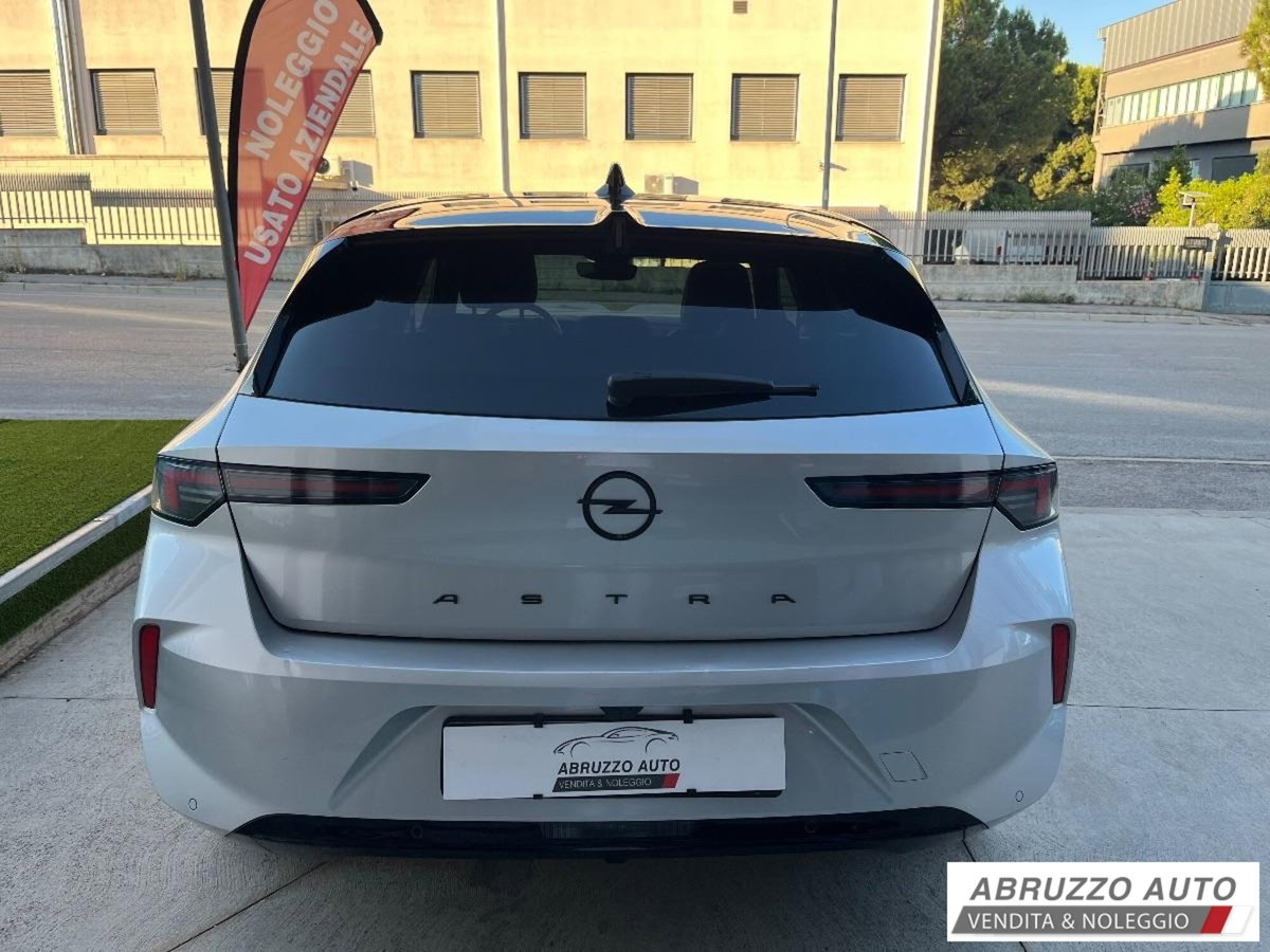 Opel Astra 1.2 Turbo 130 CV AT8 GS Line (5)