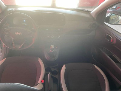 Hyundai i10 1.0 Gpl Prime 61cv (7)