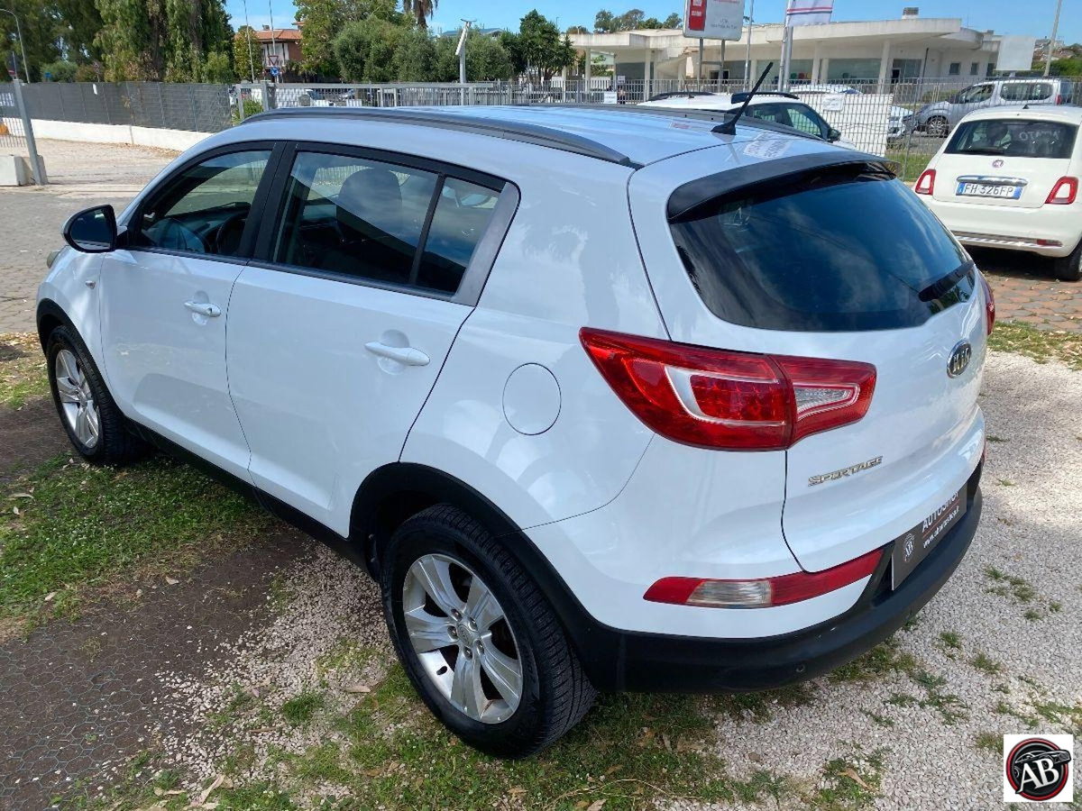 Kia Sportage 1.7 CRDI VGT 2WD Active (9)